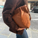 LA SAC SUBLIME EN AGNEAU PLONGE TARZAN EN CUIR CAMEL